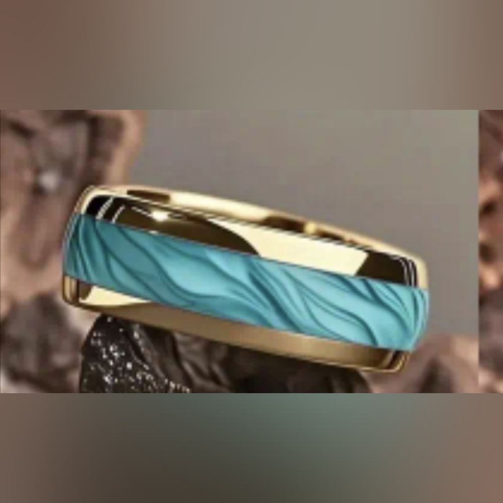 Gold tone Titanium Ring. Designed with a Trendy Modern Look, T2B4I